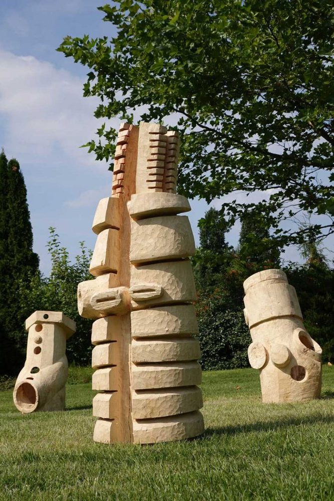 marta ostrowska wood sculptures