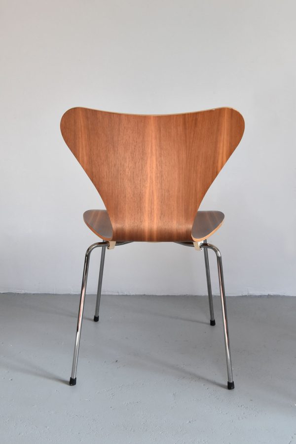 Arne Jacobsen For Fritz Hansen Series 7 Dining Chairs - 20th Century ...